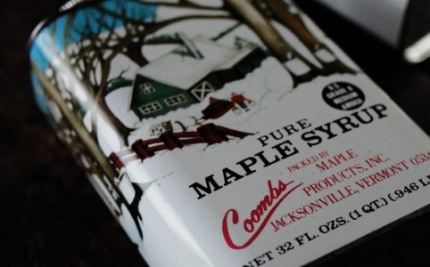 Coombs Maple Syrup メープルシロップの缶