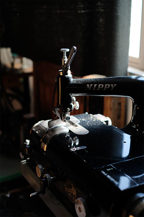 N25 ✕ towi 「古いものと革小物」展