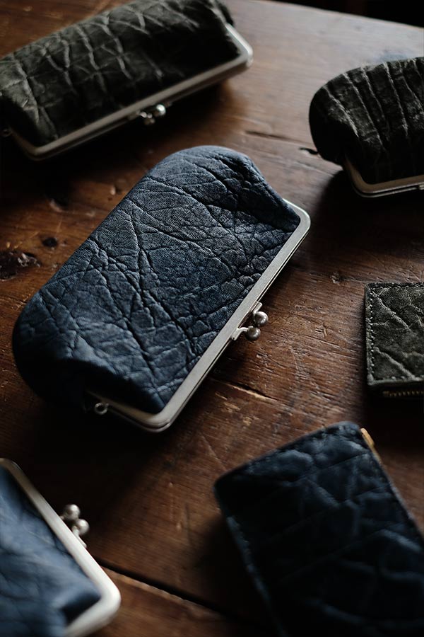 N25 ✕ towi 「古いものと革小物」展