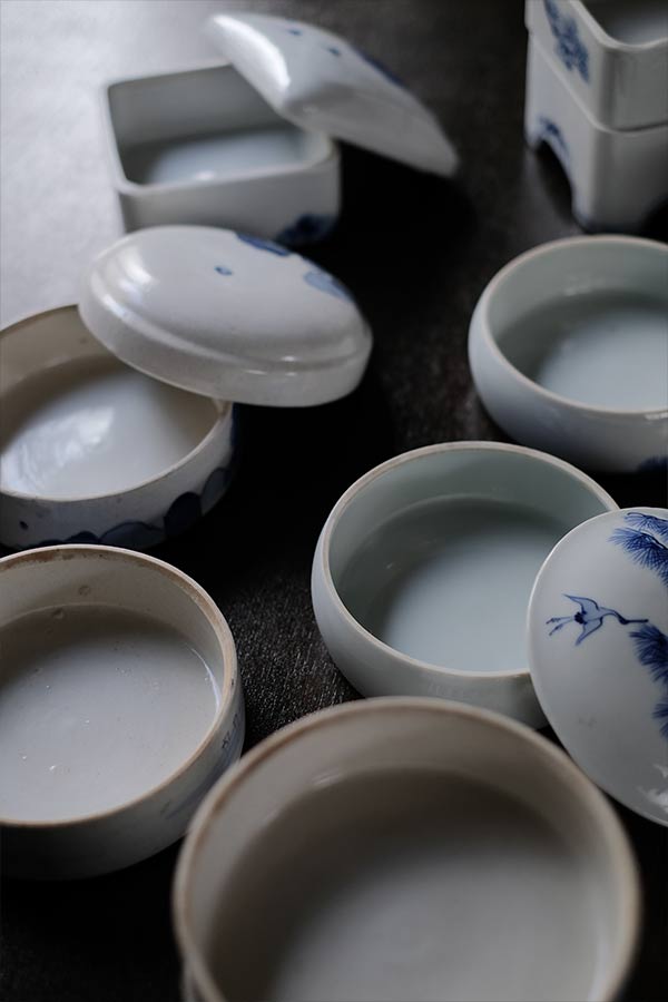 磁器製の段重（重箱）