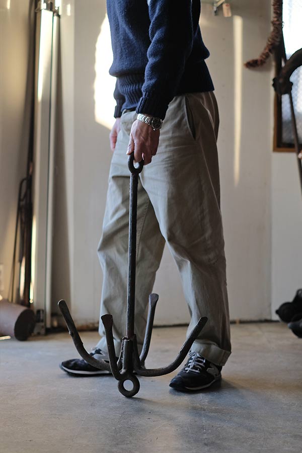 サビた錨(いかり)