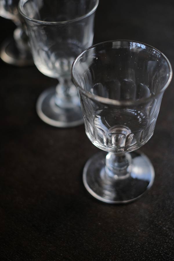 日本製 カットガラスのゴブレット