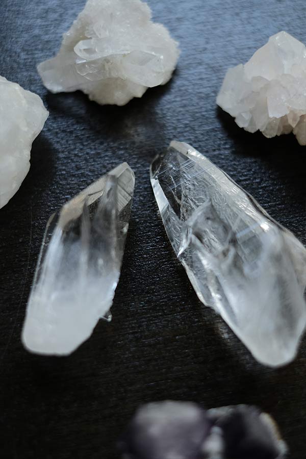 水晶やアメジスト